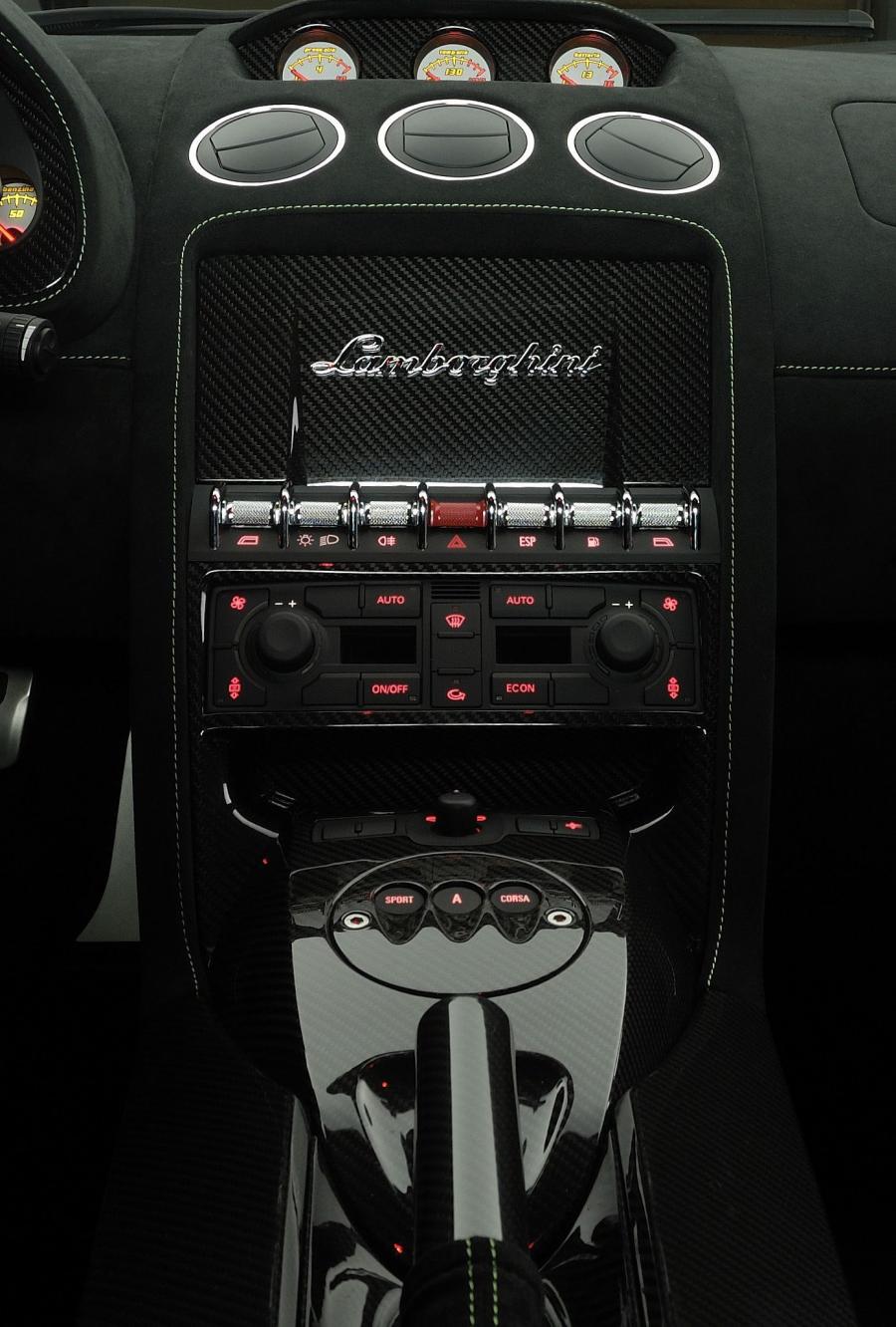  Lamborghini Gallardo LP570-4 Superleggera 2010 года  (фото 172 из 183)